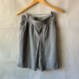 Grey striped Lululemon zeroed in shorts 11” Linerless